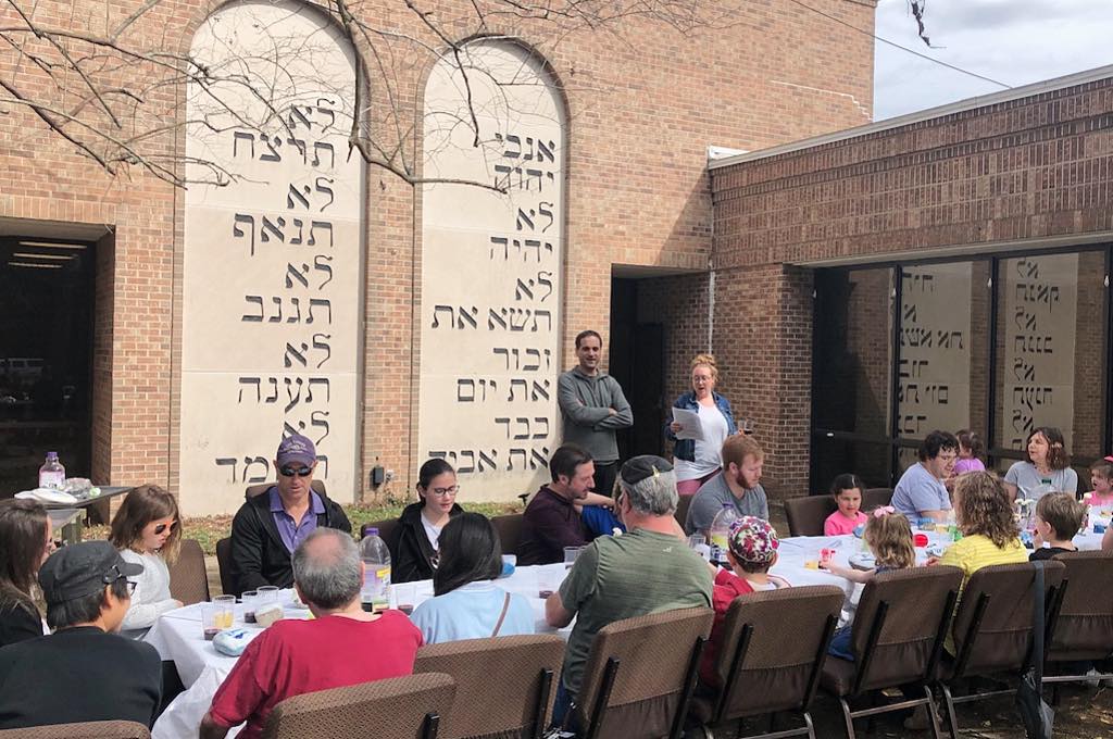 tu bishevat seder